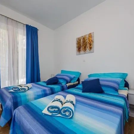 Family Friendly House With A Swimming Pool Okrug Gornji, Ciovo - 26023 *