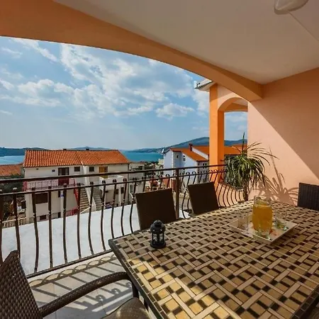 Holiday home Family Friendly House With A Swimming Pool Okrug Gornji, Ciovo - 26023 Trogir